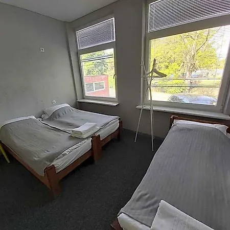 Estrella Hostel *